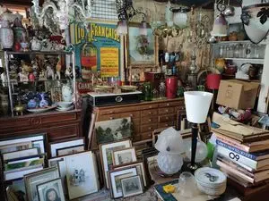 Brocante et Antiquitées